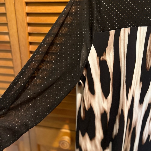 WOMENS CHICO’S 2/L DETAIL TOP - Picture 5 of 8